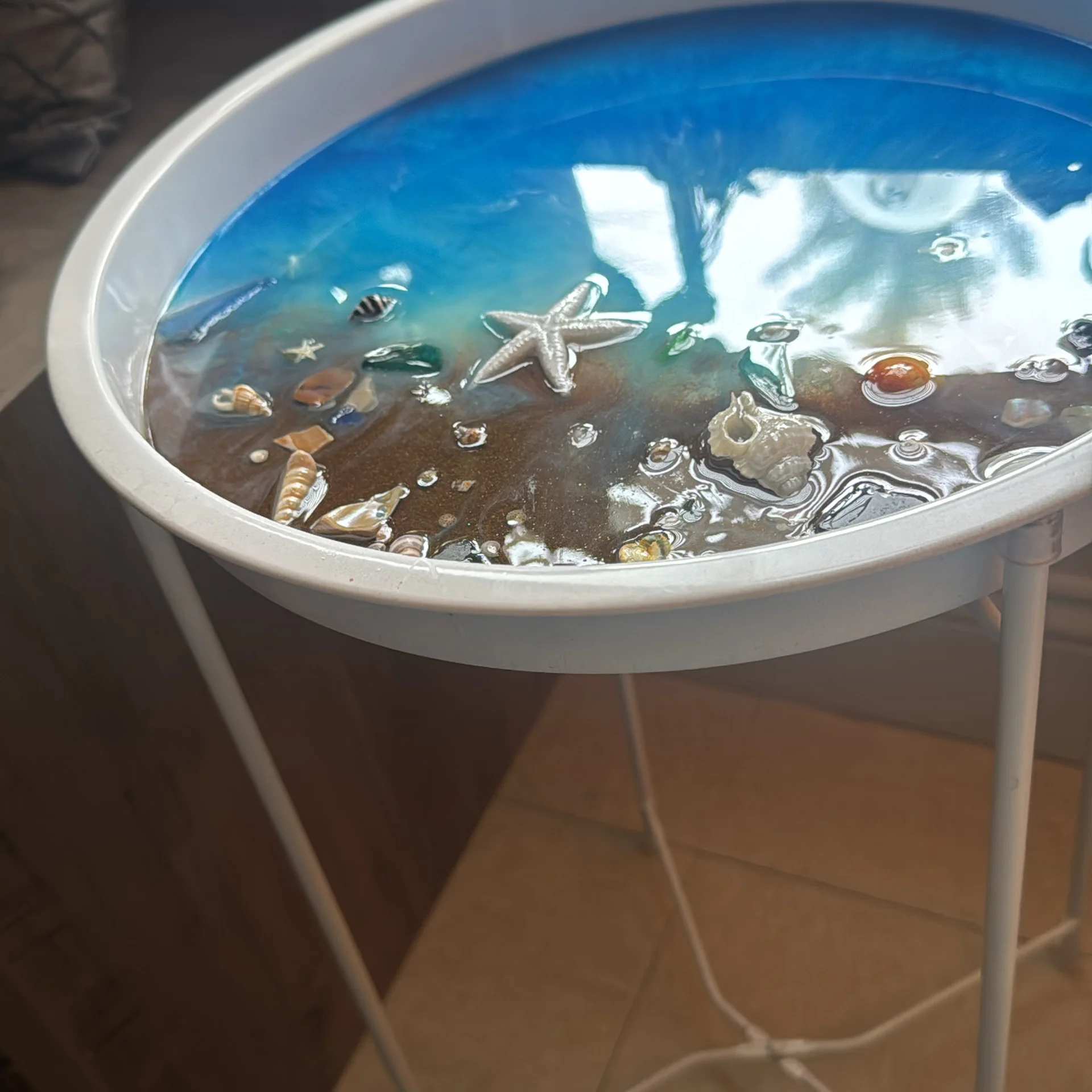 Side Tray Table with removable Tray with real shells  view 2