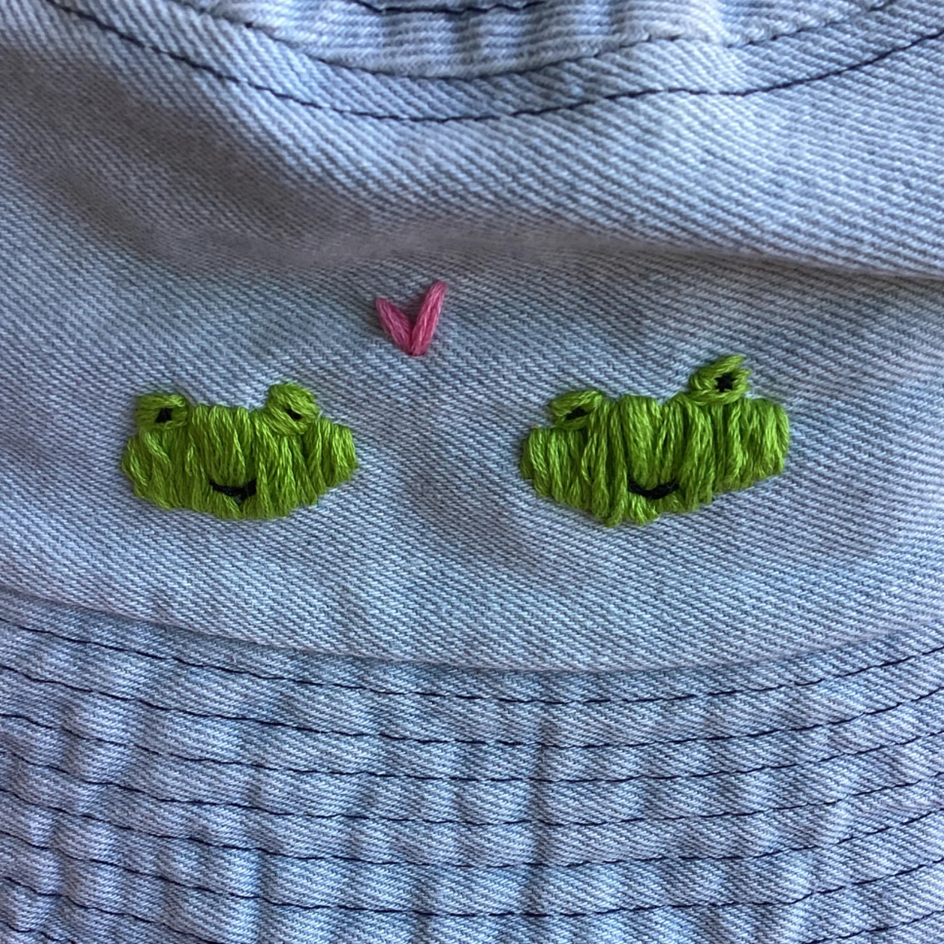 “Frogs in Love” Bucket Hat view 3